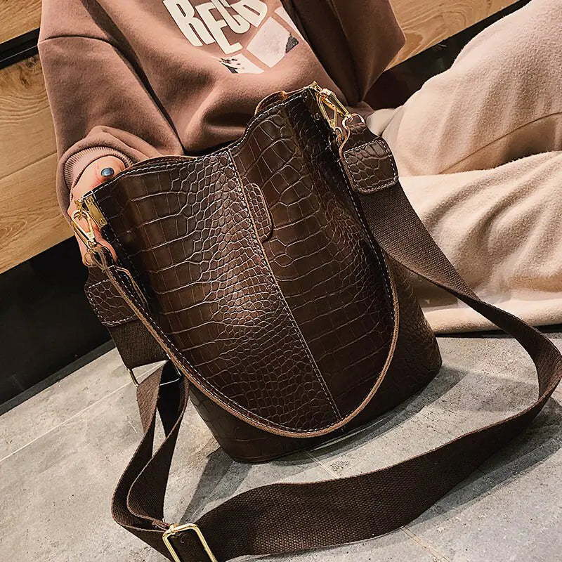 Single Shoulder Bucket Hand bag